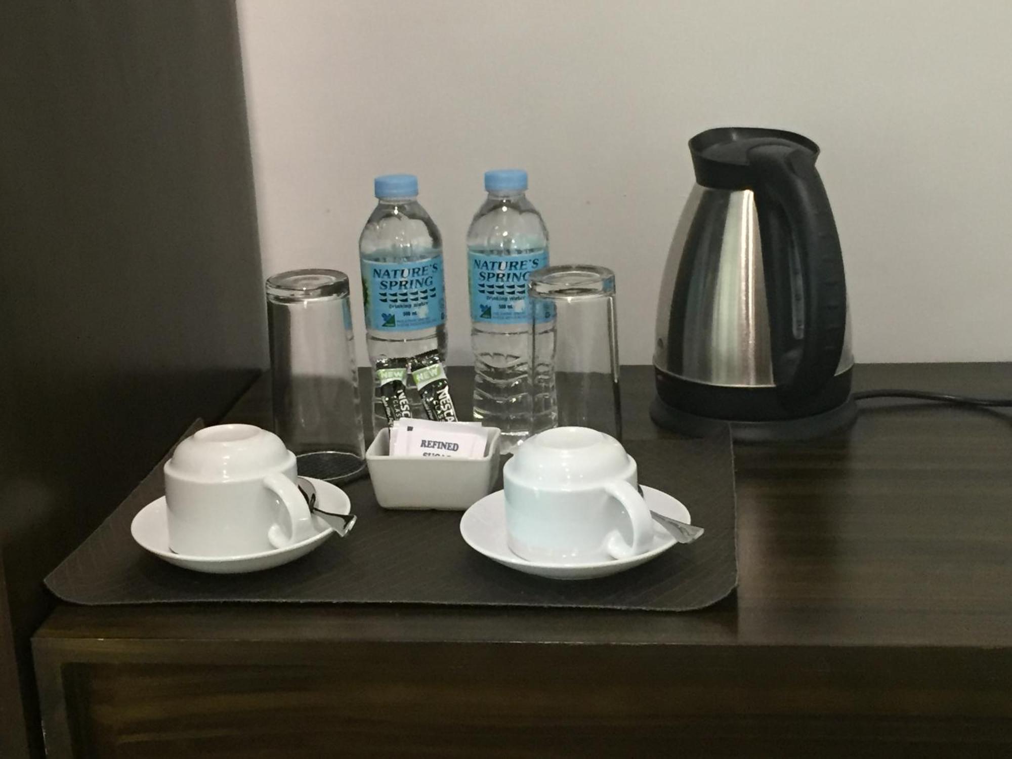 Top Star Hotel Oton Экстерьер фото