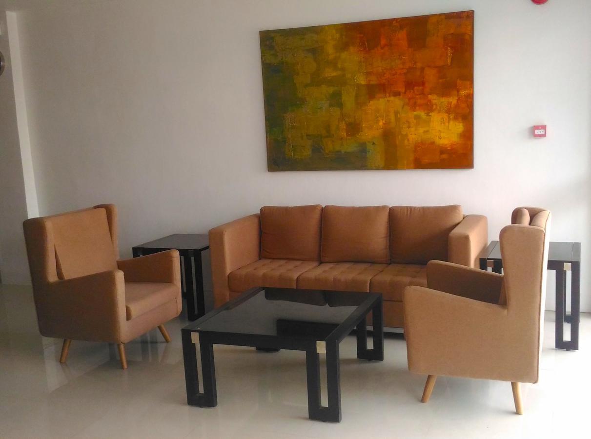Top Star Hotel Oton Экстерьер фото