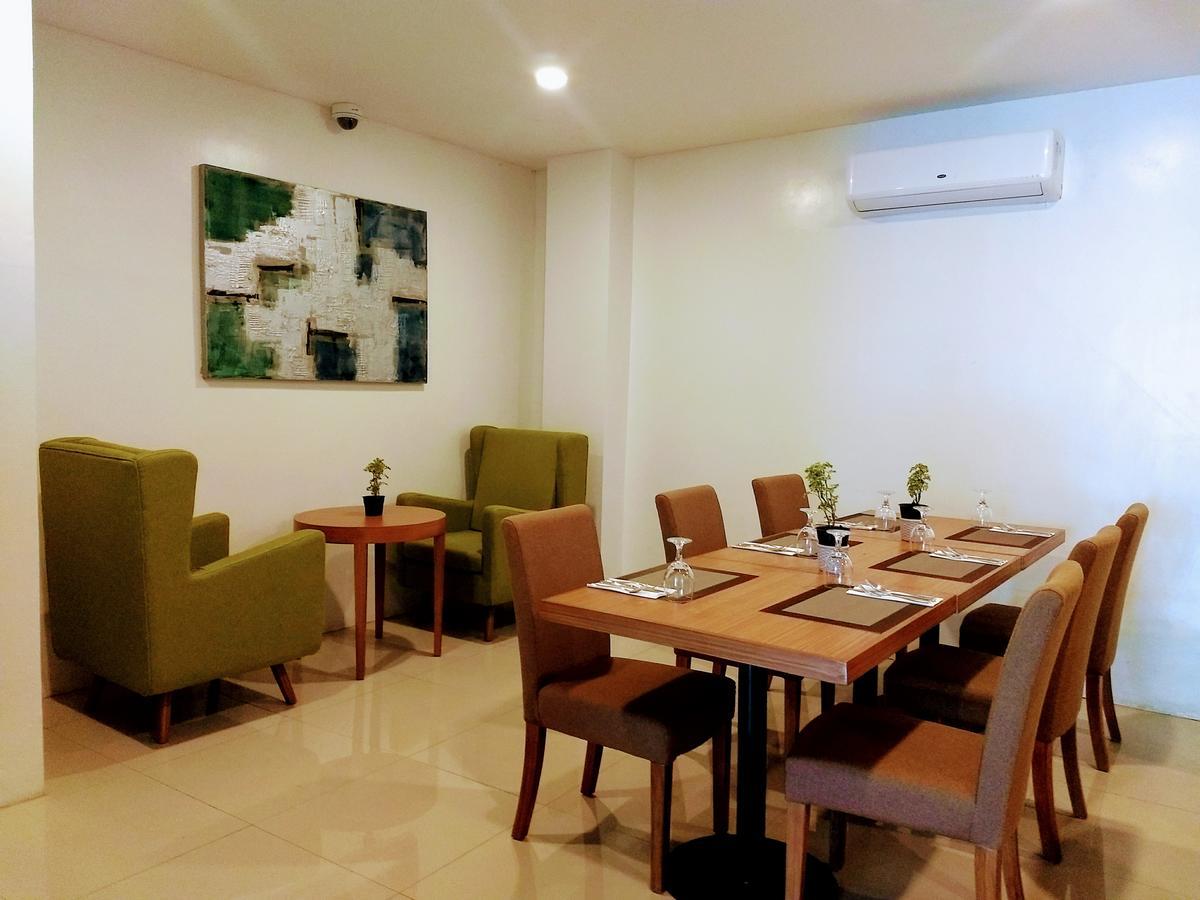 Top Star Hotel Oton Экстерьер фото