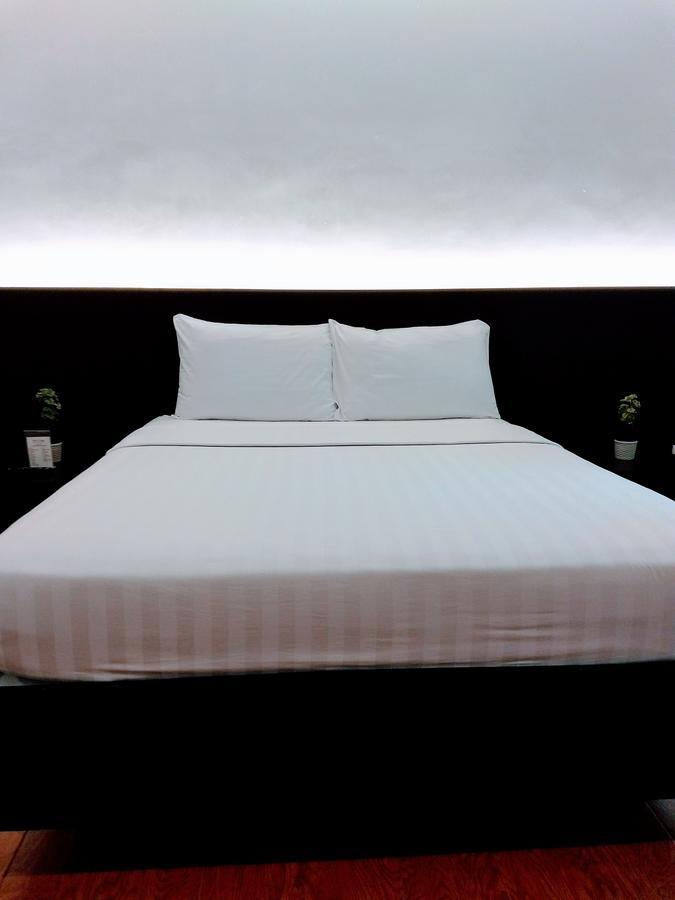 Top Star Hotel Oton Экстерьер фото